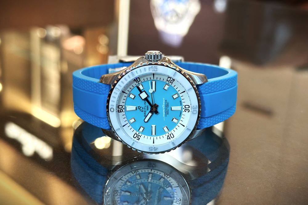 Breitling Superocean Automatic 36 - Turquoise Blue Dial