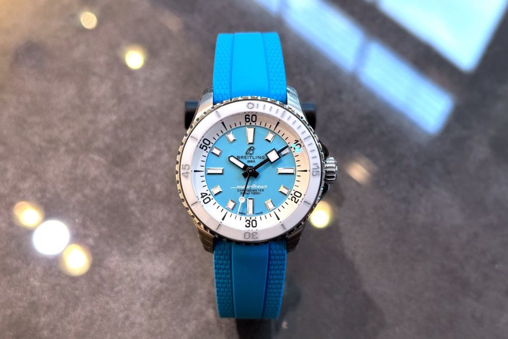 Breitling Superocean Automatic 36 - Turquoise Blue Dial