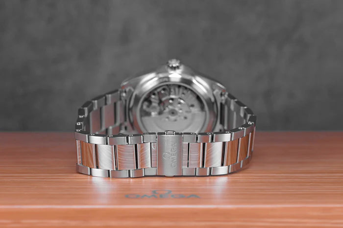 SEAMASTER AQUA TERRA 150M CO-AXIAL  Master Chronometer