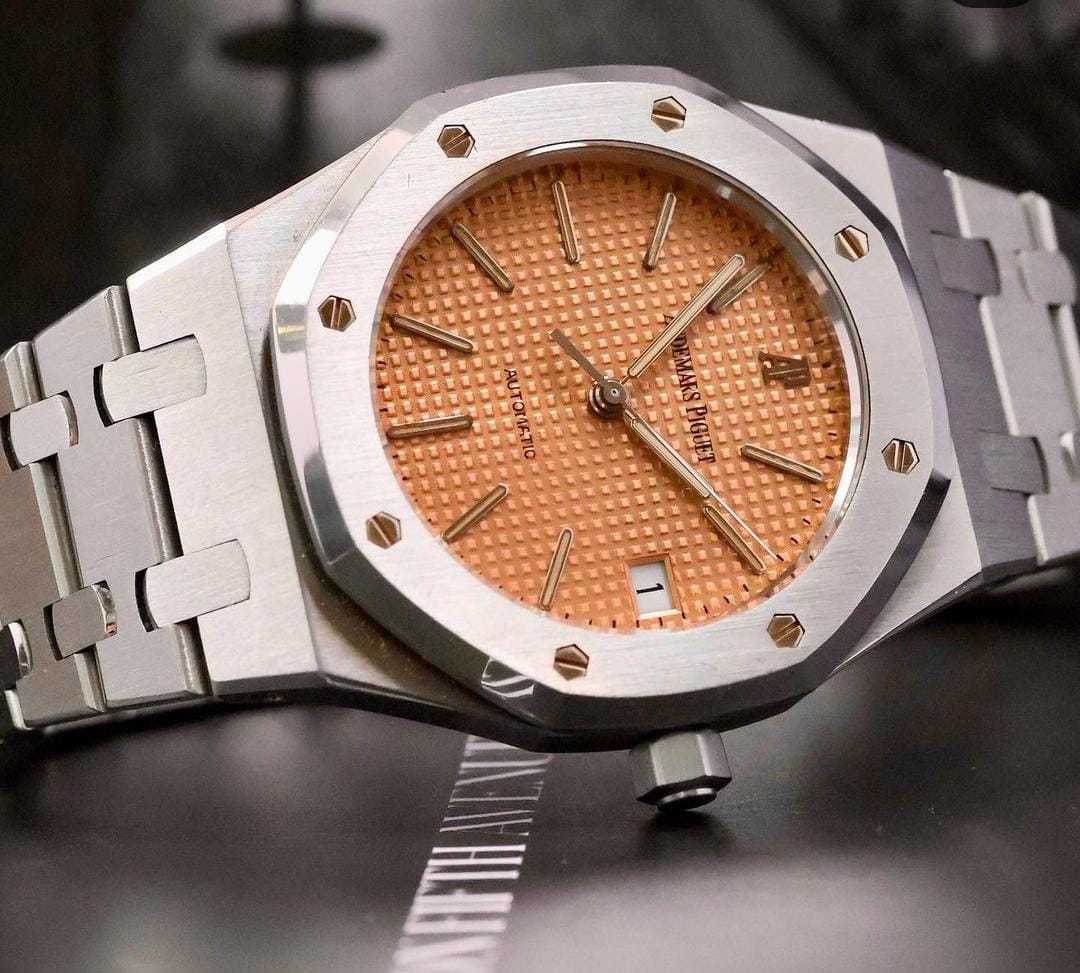 Audemars Piguet ROYAL OAK SALMON DIAL