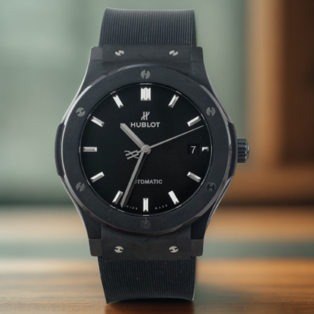 Luxurious Hublot Classic Fusion Men's Black Watch