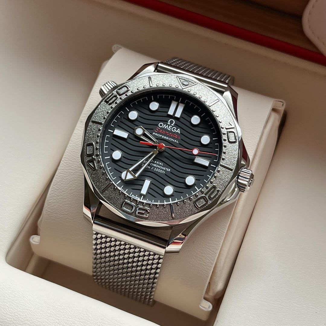 Omega Seamaster Diver 300m